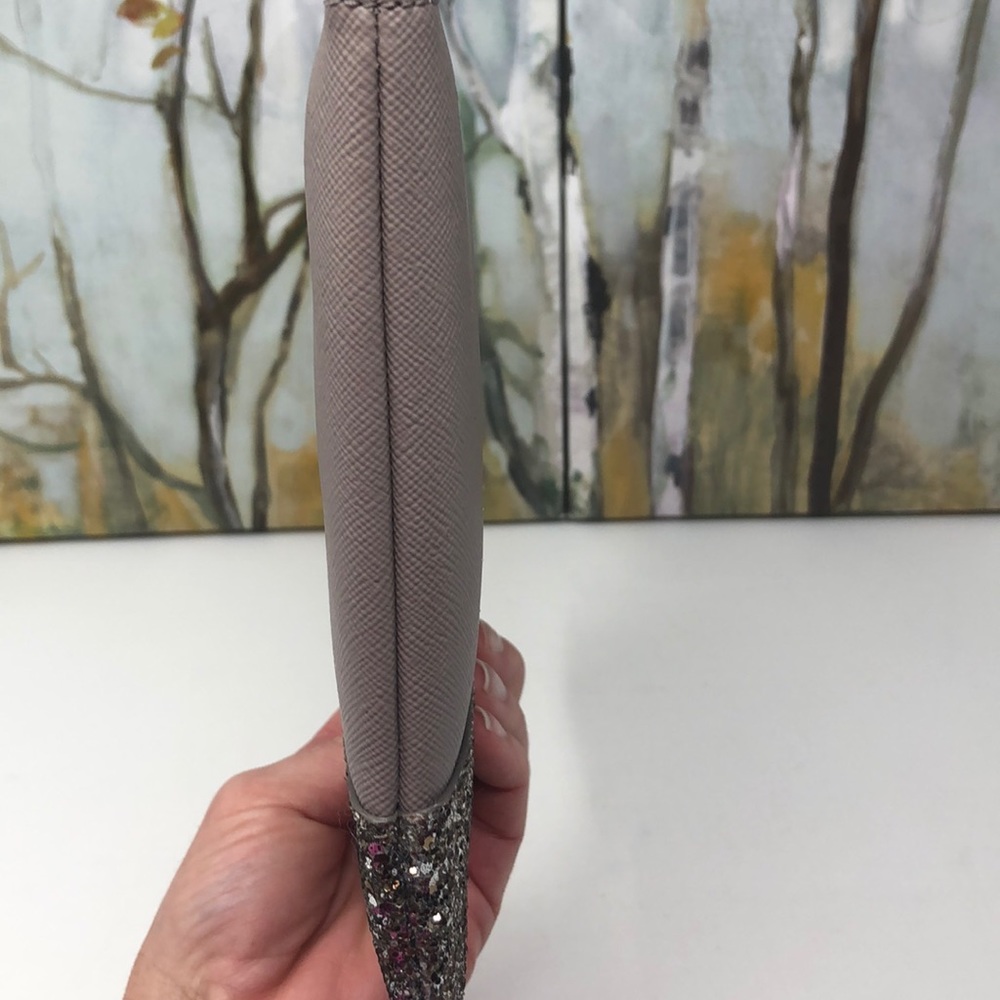 NWT Kate spade cosmetic gray bag - Picture 4 of 6